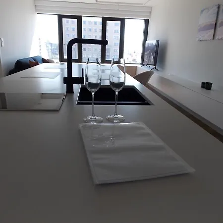 Appartement Hydro Palace 02.17 *