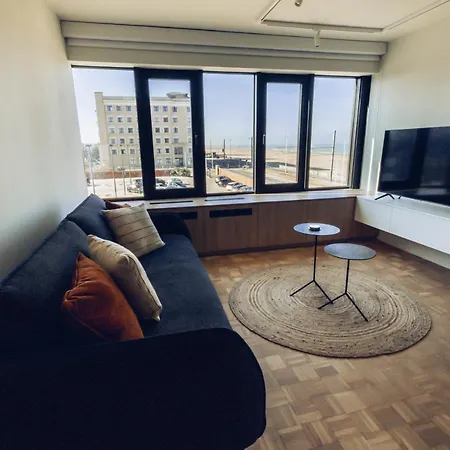 Apartment Hydro Palace 02.17 Ostend