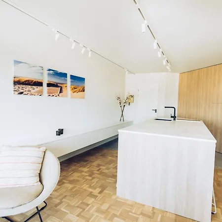 Apartment Hydro Palace 02.17 Ostend